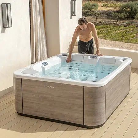 aquavia spa touch pro